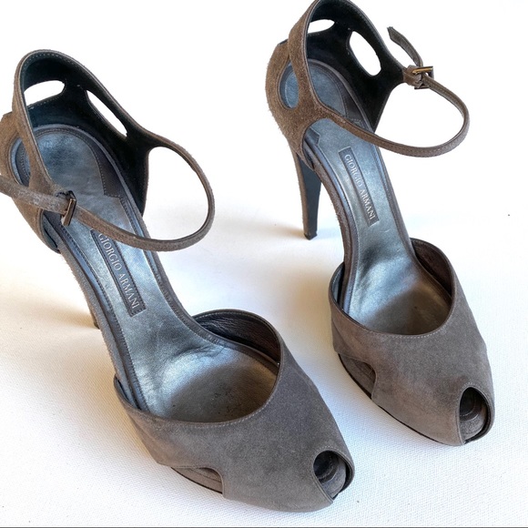 GIORGIO ARMANI • Peep toe suede heels - Picture 2 of 6